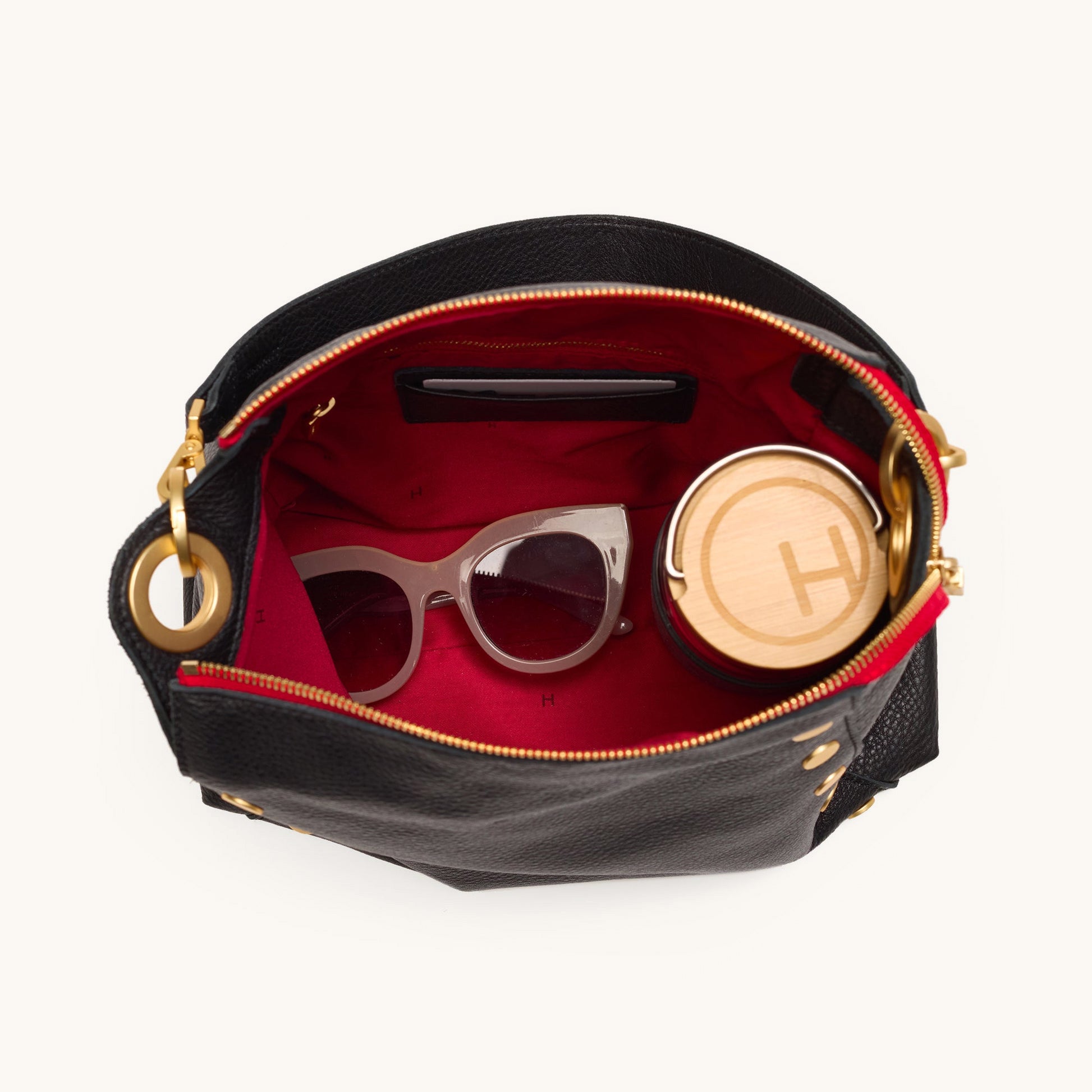 Bryant-Black-Brushed-Gold-Red-Zip-Lrg-17.jpg
