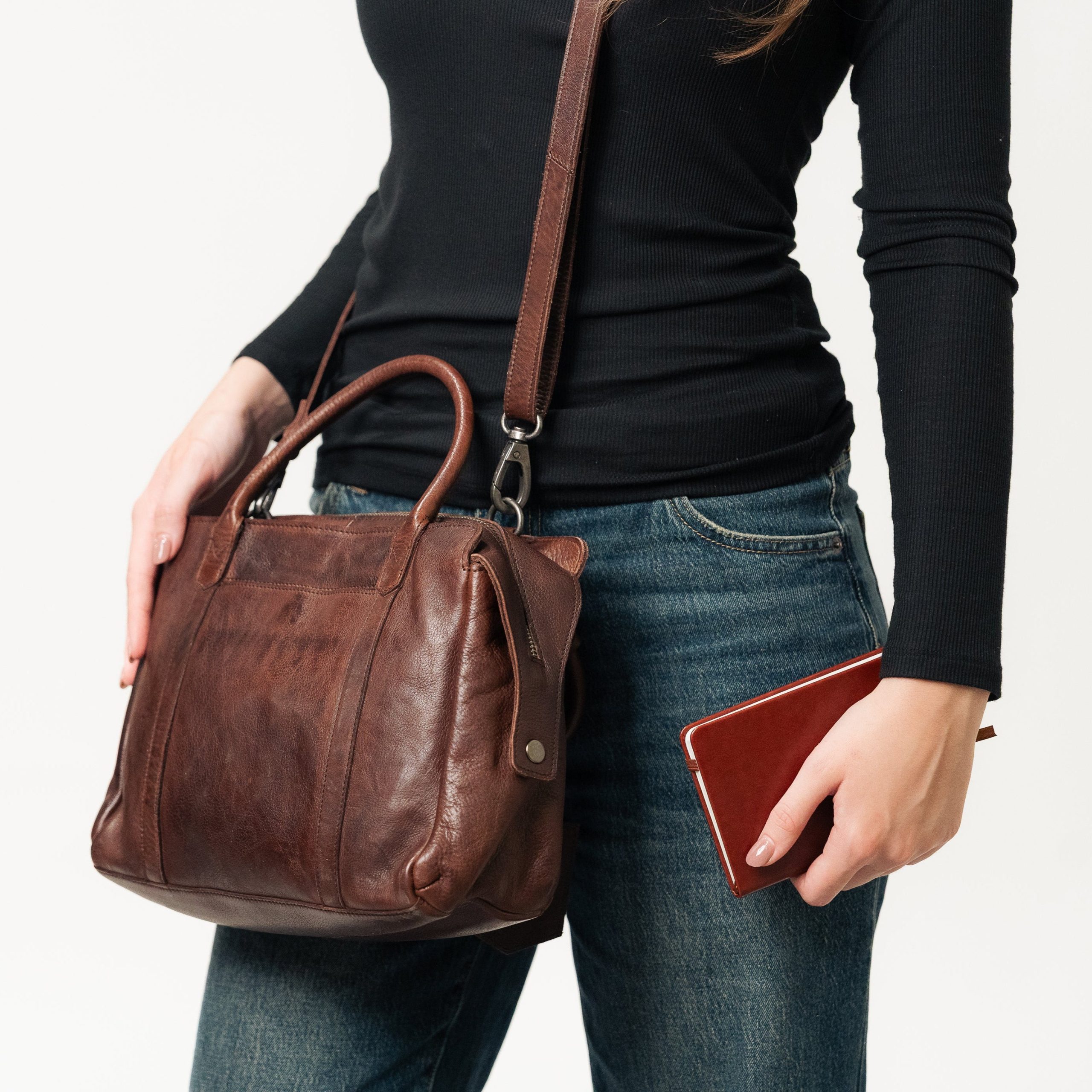 CopyofImage_James_Crossbody_Brown_Fall2025_Lifestyle_v1.jpg