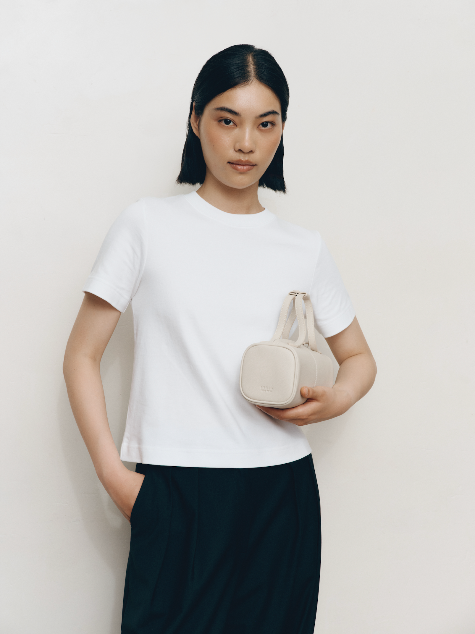 Freja_Ecomm-Jane_oat_2.png
