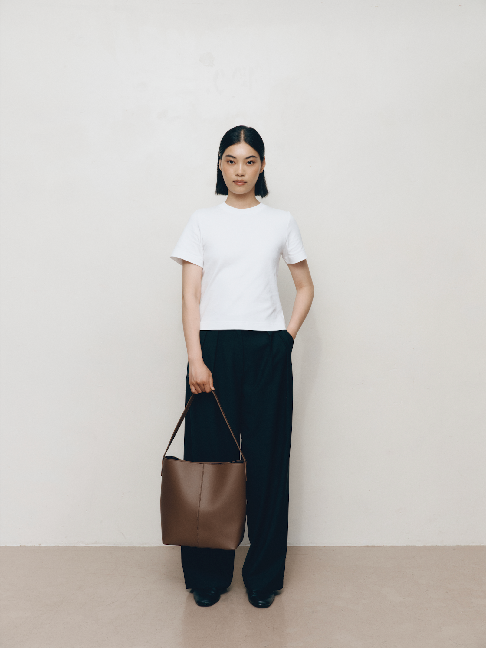 Freja_ecomm-Kaia_cedar_1.png