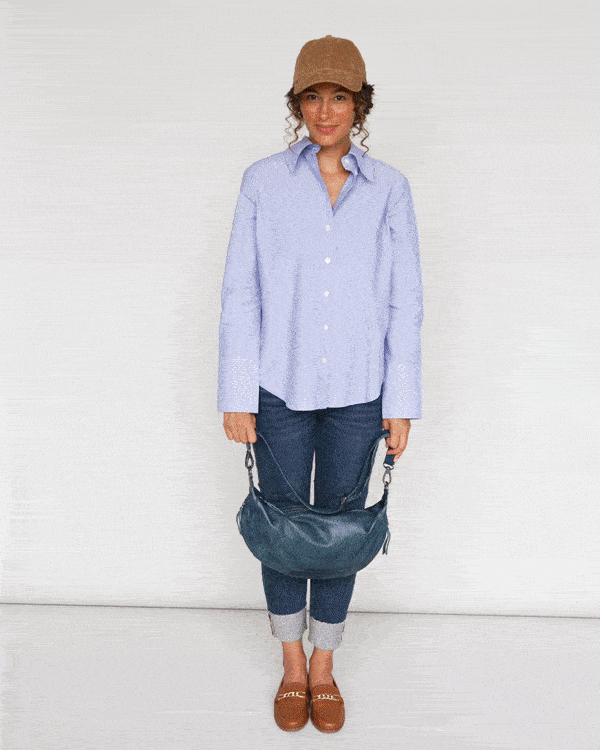 GIF_Callie_SlingCrossbody_Denim.gif