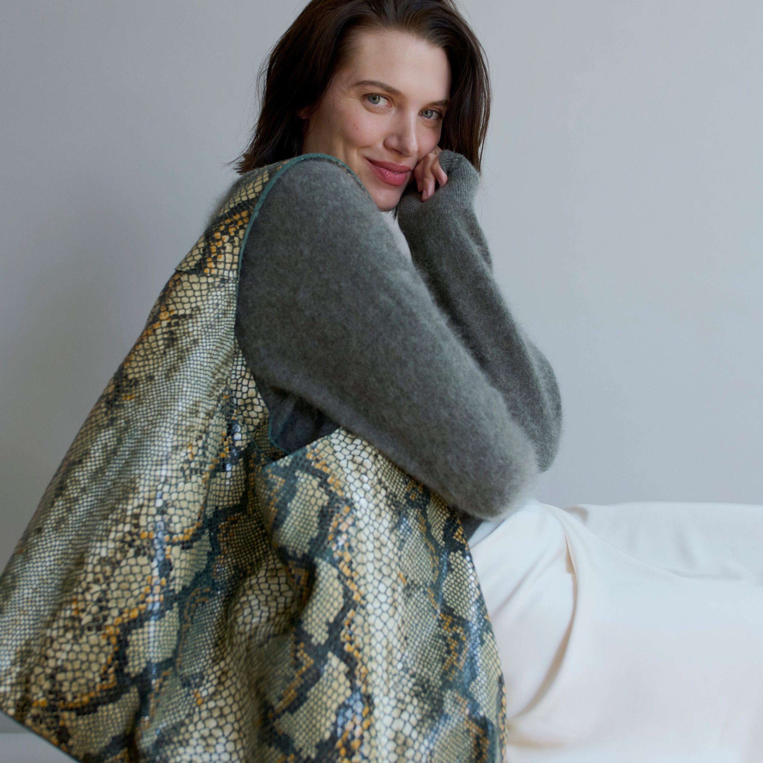 LINDSEY_Tote_Shoulder_Bag_Desert_Trail.jpg